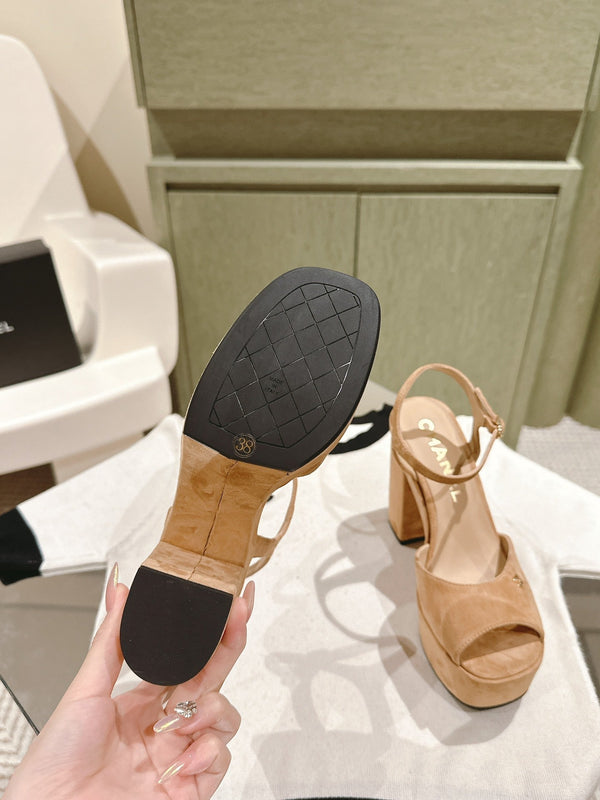 SANDALO ALTO CC IN PELLE DI VITELLO SCAMOSCIATA ROSA PESCA