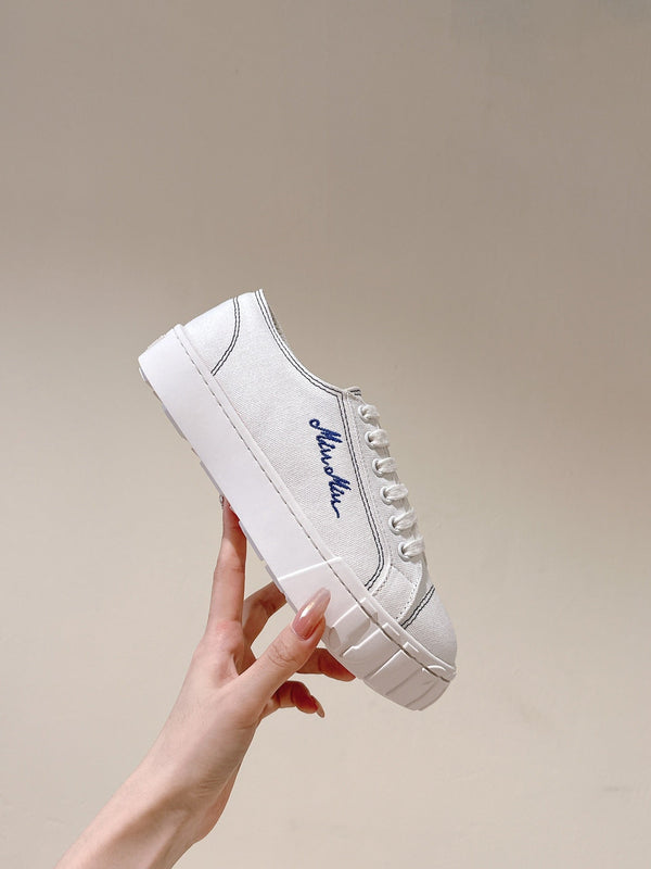 Miu Sneakers White Canvas 445550