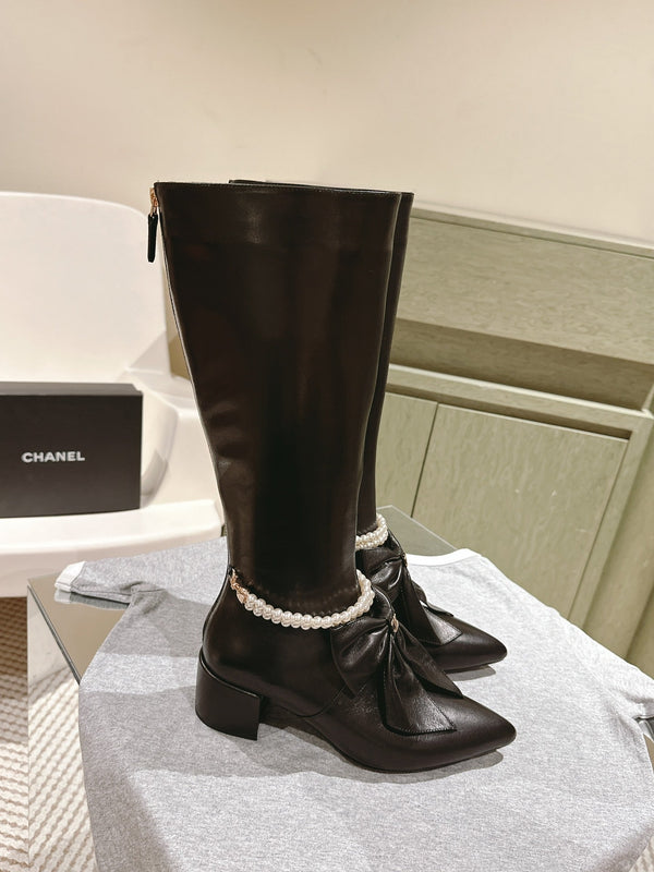 CC 24A Pearl Bow Knee-High Boots 65mm Black Sheepskin 447462
