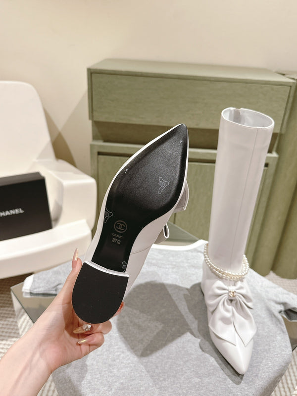 CC 24A Pearl Bow Knee-High Boots 65mm White Sheepskin 447464