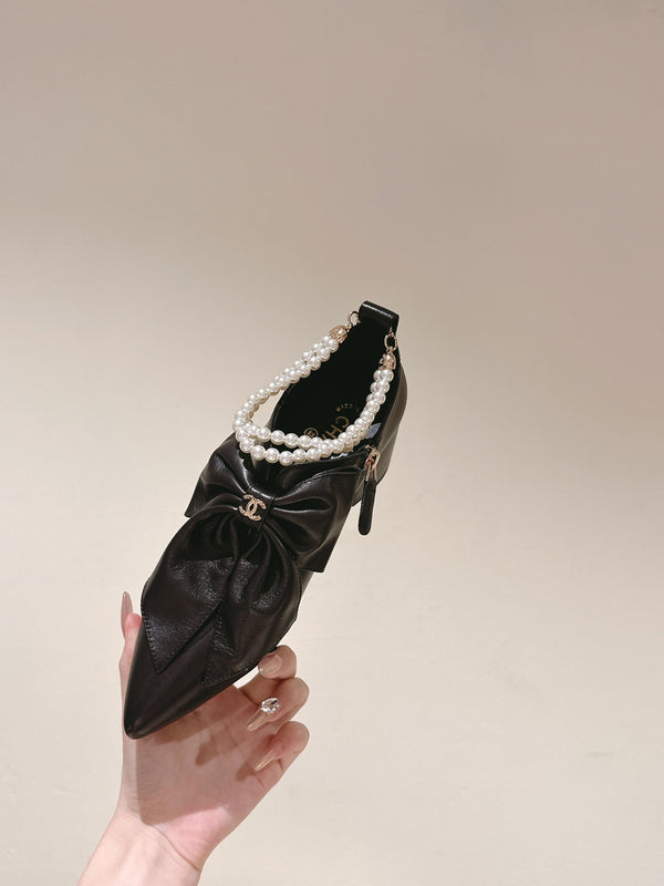 CC 24A Pearl Bow Slingbacks 65mm Black Sheepskin 447465