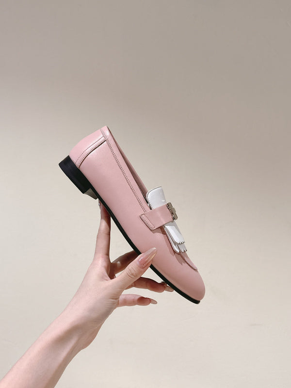 Mocassini HM Royal Mocassini in pelle di pecora bianca rosa tenue 445006