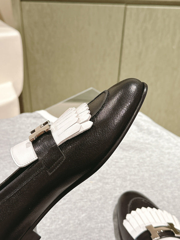 HM Mocassins Royal Loafers Black White Sheepskin 445007