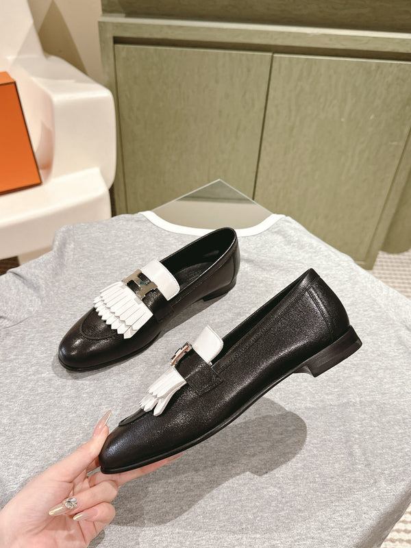 HM Mocassins Royal Loafers Black White Sheepskin 445007