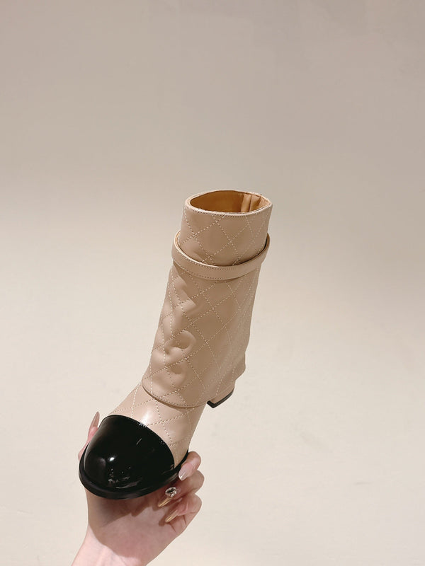 CC 24ss Fold-Over Low Boots 40mm Beige Quilted Sheepskin 447477