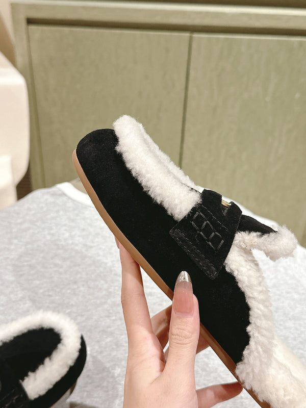 Miu Mule Half Fur Camoscio Nero