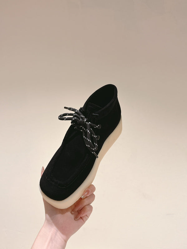 Stivaletti Miu in camoscio nero