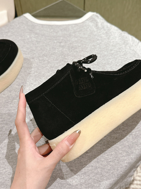 Stivaletti Miu in camoscio nero