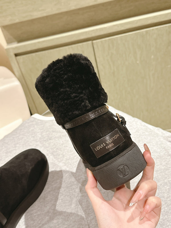 LV Aspen Platform Ankle Boot Black Suede Cowhide/Shearling 450430