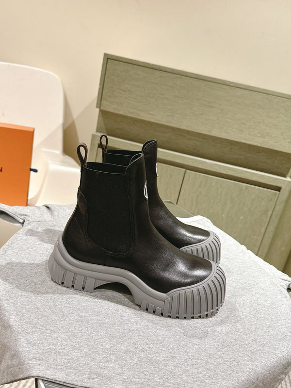 LV Ruby Flat Ankle Boot 50mm Black Cowhide 450433