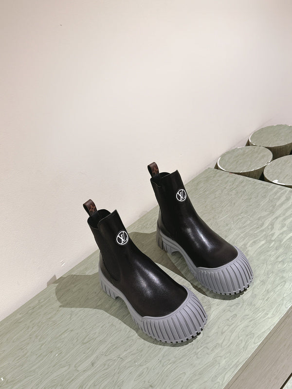 LV Ruby Flat Ankle Boot 50mm Black Cowhide 450433