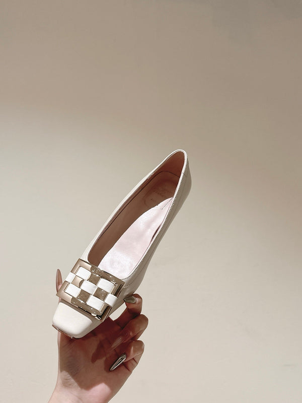 Viv 25 Jewel Flats Beige Imported Cowhide 241906