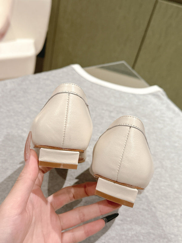 Viv 25 Jewel Flats Beige Imported Cowhide 241906