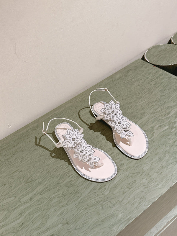 RC 25 Flat Sole Flower Thong White Silk Rhinestones 268063