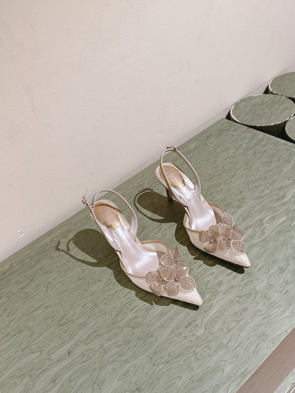 RC 25C Slingback Flower High Heel 7.5cm Beige Silk Rhinestones 268081