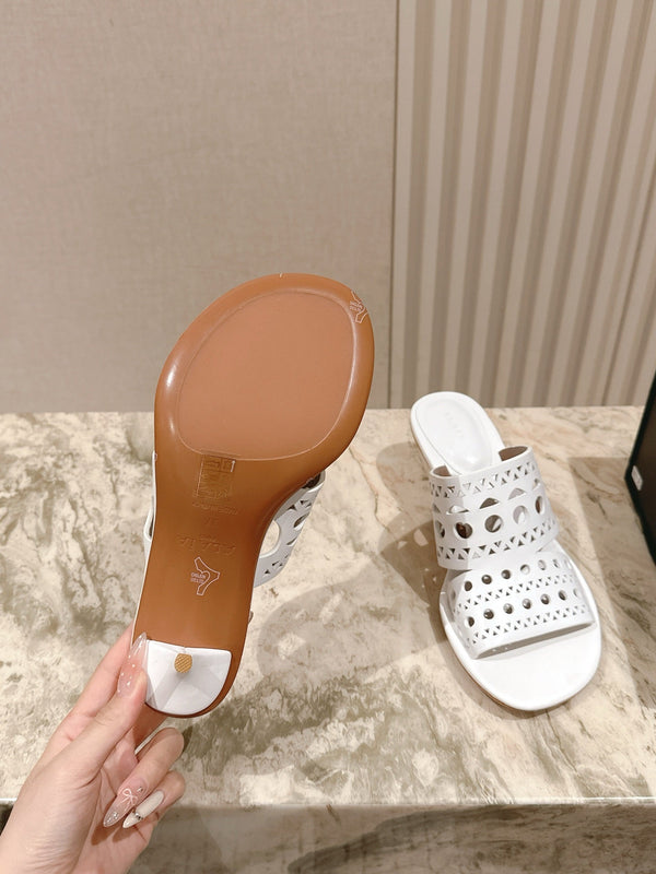 Alaia 2025 Vienne Cutout Kitten-Heel Slide Sandals White Leather 293650