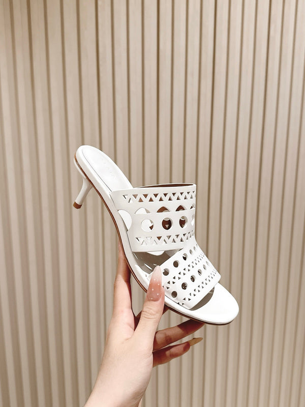 Alaia 2025 Vienne Cutout Kitten-Heel Slide Sandals White Leather 293650