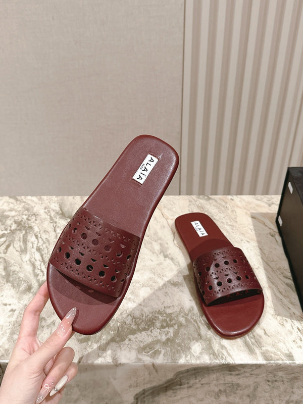Alaia 2025 Hollow Slippers Red Leather 293654