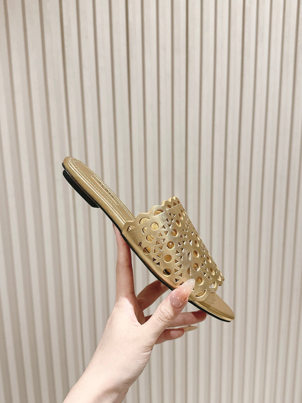 Pantofole Alaia 2025 Vienne Pelle di agnello dorata 293657