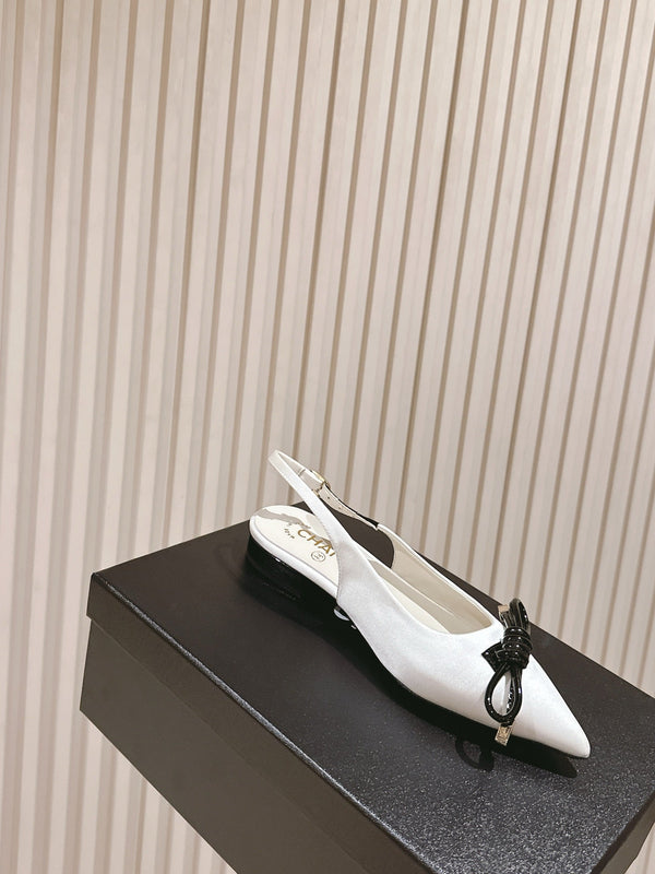 CC 25ss Bow Tie Slingbacks 20mm White Satin & Patent Leather 447409