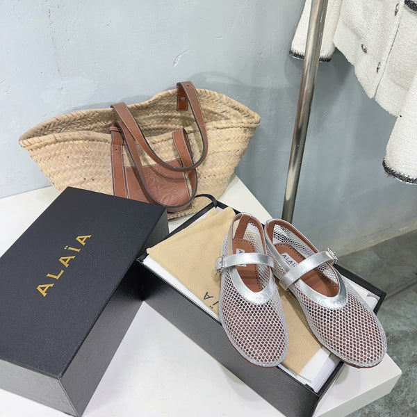 Alaia 25 Laminated Fishnet Ballet Flats Silver Lambskin 677174