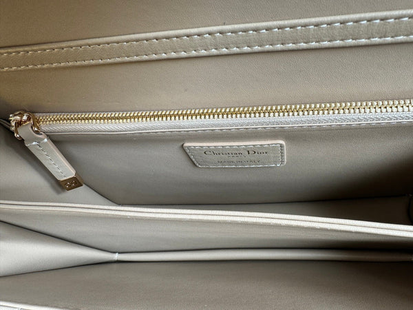 MISS CD 24CM BEIGE PELLE DI AGNELLO