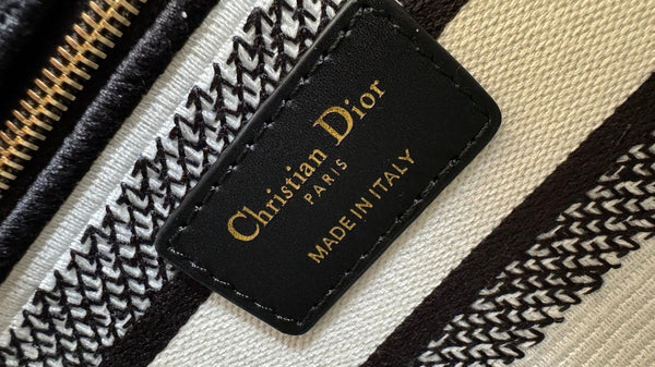 tela da ricamo sole bianco e nero da donna media 24