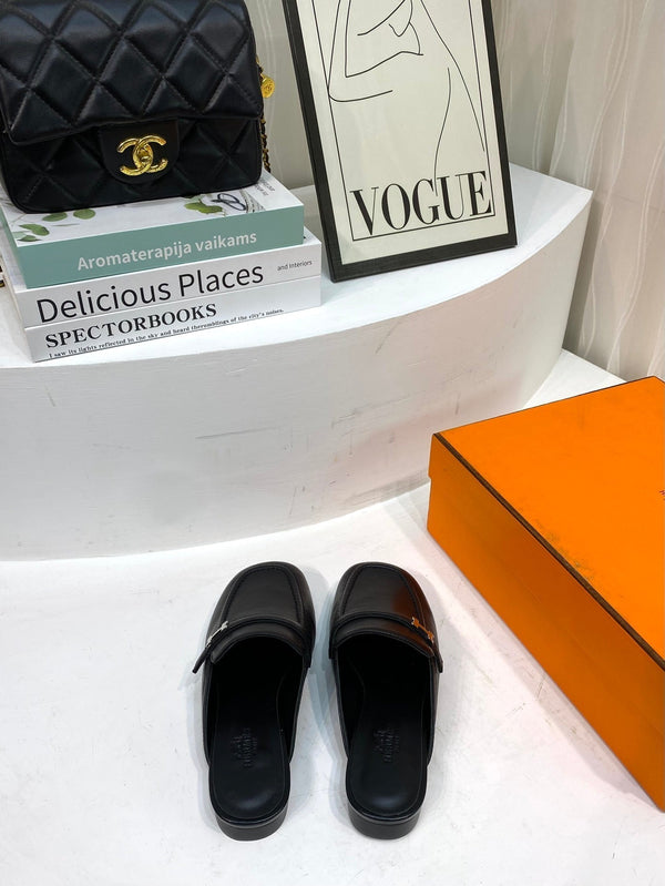 IENA MULE PELLE DI VITELLO NERA