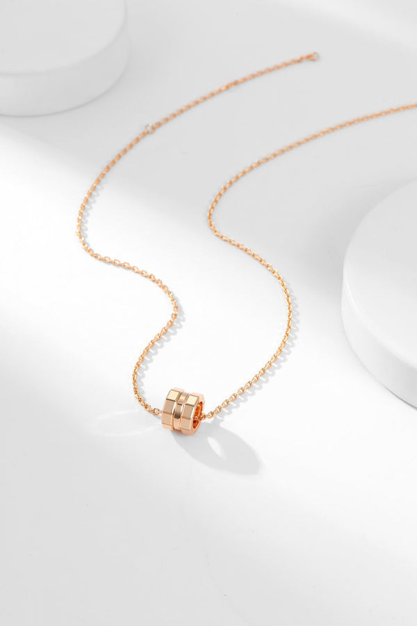 piccola collana con cubetti di ghiaccio