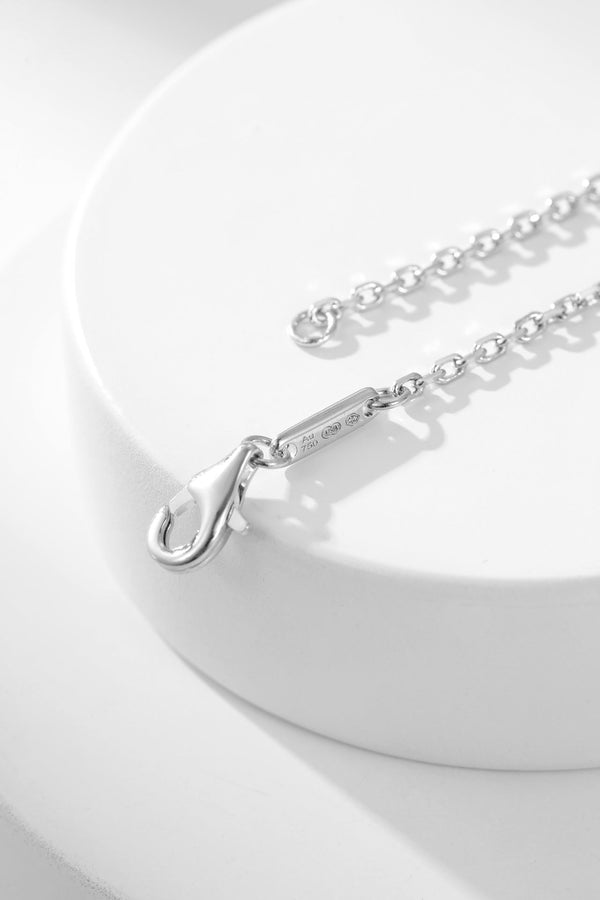 piccola collana con cubetti di ghiaccio