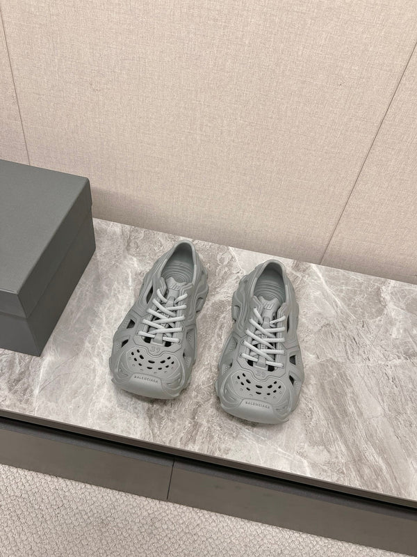 SNEAKERS IN GOMMA GRIGIO FRIAR