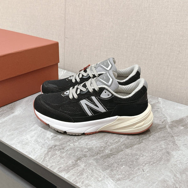 LP x NB 990v6 Sneaker 45mm black suede white calfskin and mesh fabric