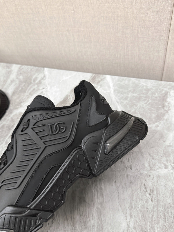 DC Daymaster Sneakers Black Cowhide & TPU 116669