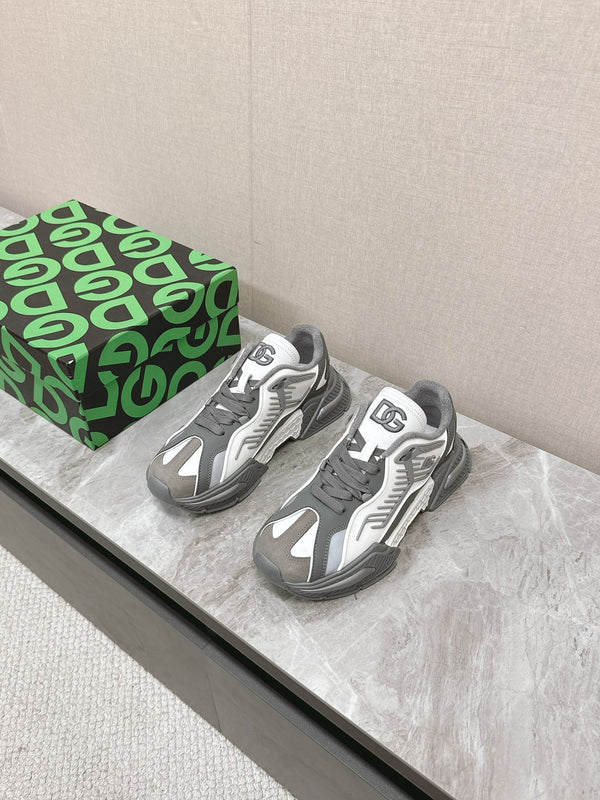 DC Daymaster Sneakers Gray White Cowhide & TPU 116671