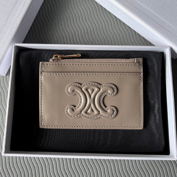 TRIOMPHE Zipped Card Holder Modern Taupe Cowhide Leather