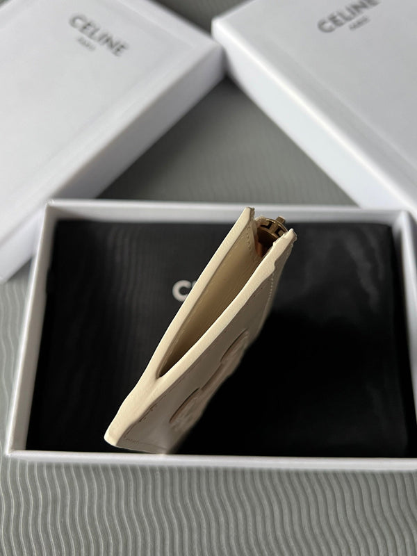 TRIOMPHE Zipped Card Holder Beige Cowhide Leather