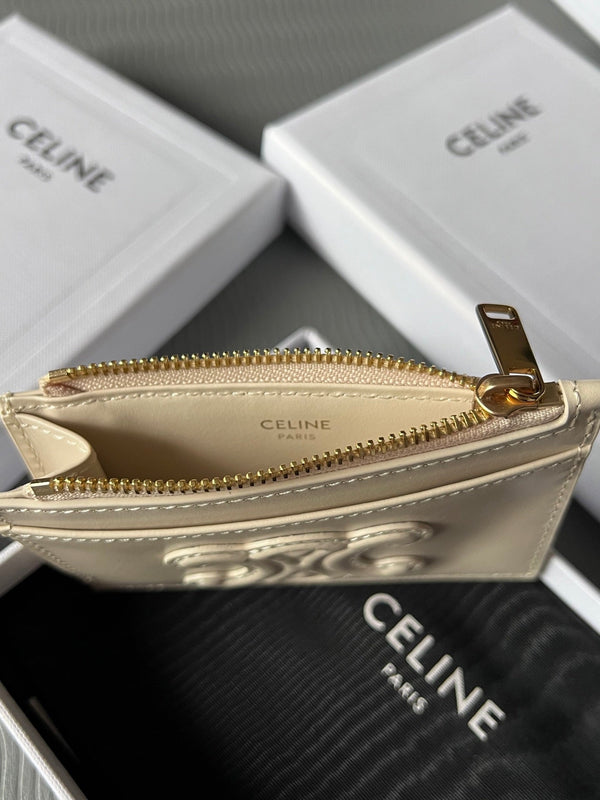 TRIOMPHE Zipped Card Holder Beige Cowhide Leather