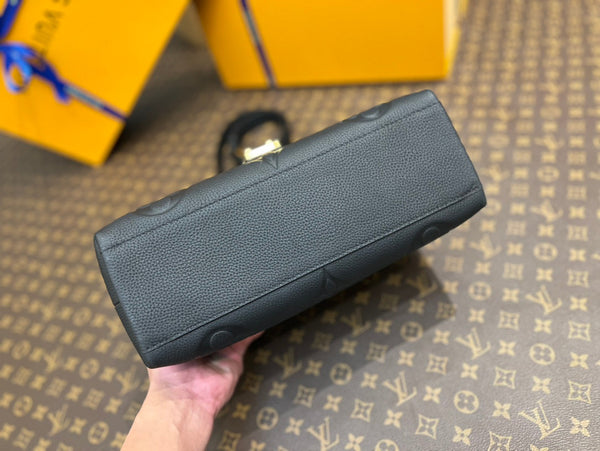 madeleine 30 black grained embossed calfskin