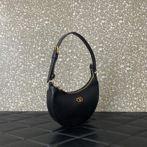 VA GARAVANI VLOGO mini HOBO bag black calfskin 566882