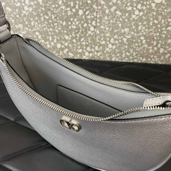 VA GARAVANI VLOGO mini HOBO bag sliver calfskin 566881