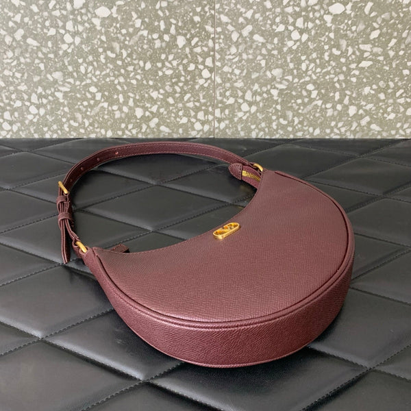 VA GARAVANI VLOGO mini HOBO bag burgundy calfskin 566880