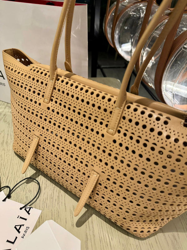 NEO MINA 32 BAG IN HARVEST GOLD VIENNE CALFSKIN