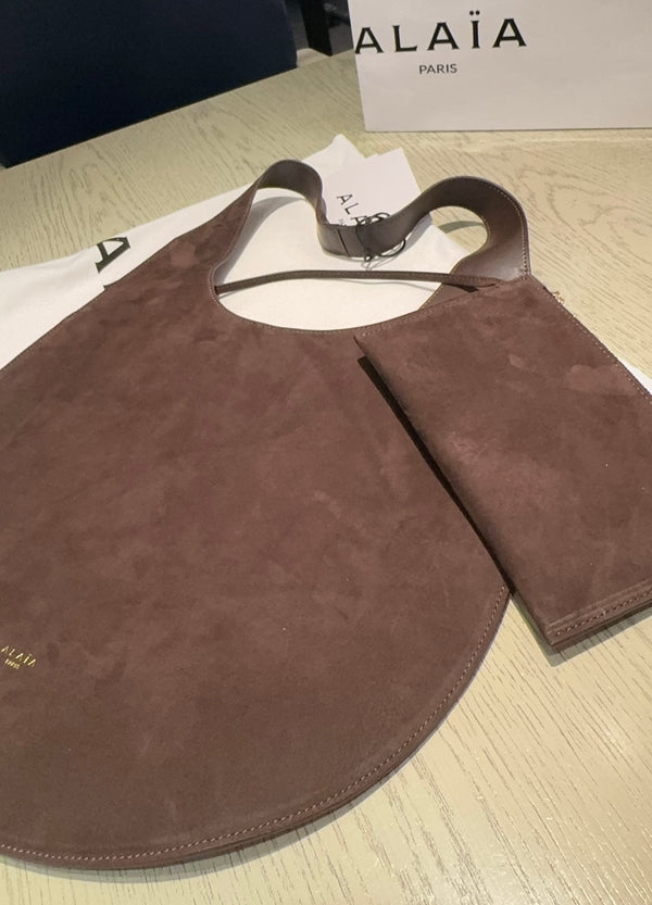 MEDIUM HOBO BAG 39 IN CHOCOLATE SUEDE