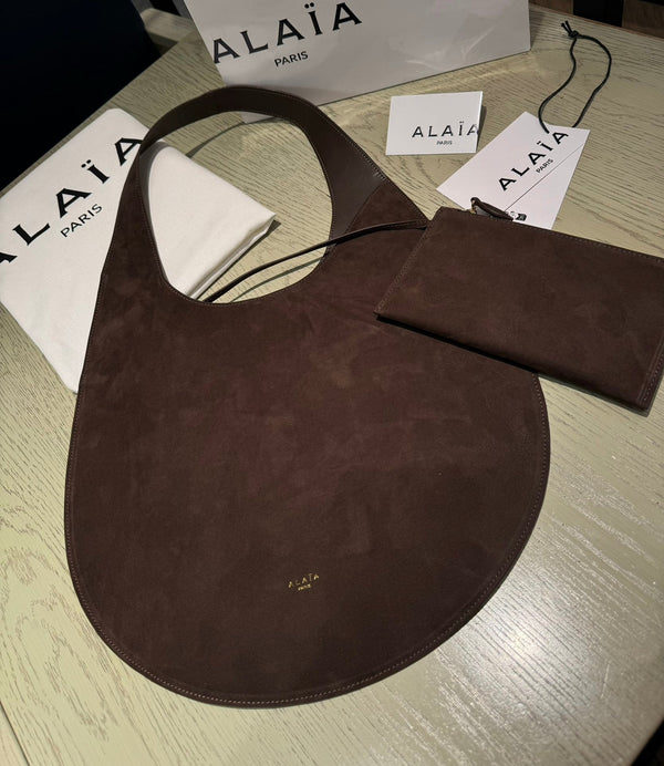 MEDIUM HOBO BAG 39 IN CHOCOLATE SUEDE