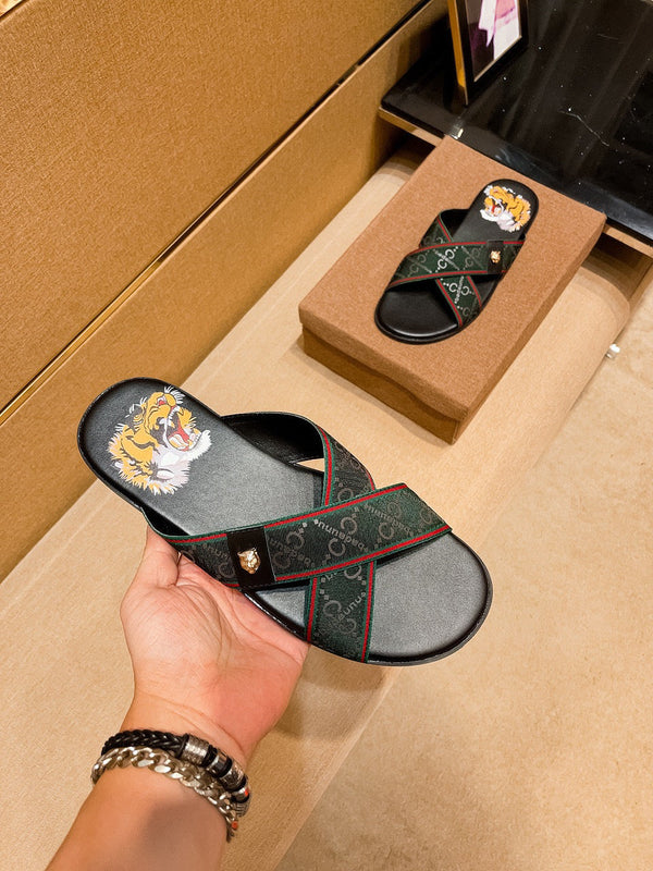 Sandali da uomo GG Slide in pelle verde nera