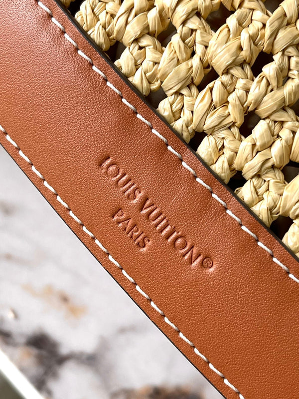 BORSA NOÉ 24 IN RAFIA BEIGE LAVORATA ALL'UNCINETTO E BORDI IN PELLE DI VITELLO MARRONE