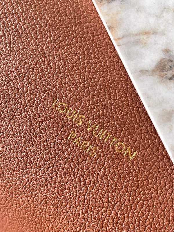 LOW KEY CABAS 47 IN SASSY SALMON GRAINED CALFSKIN GOLD BUCKLE