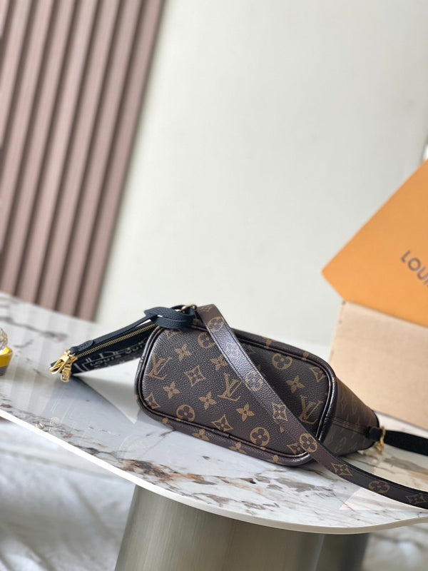 NEVERFULL BANDOULIÈRE INSIDE OUT BB 24 IN TELA MONOGRAM MARRONE E PELLE DI VITELLO NERA