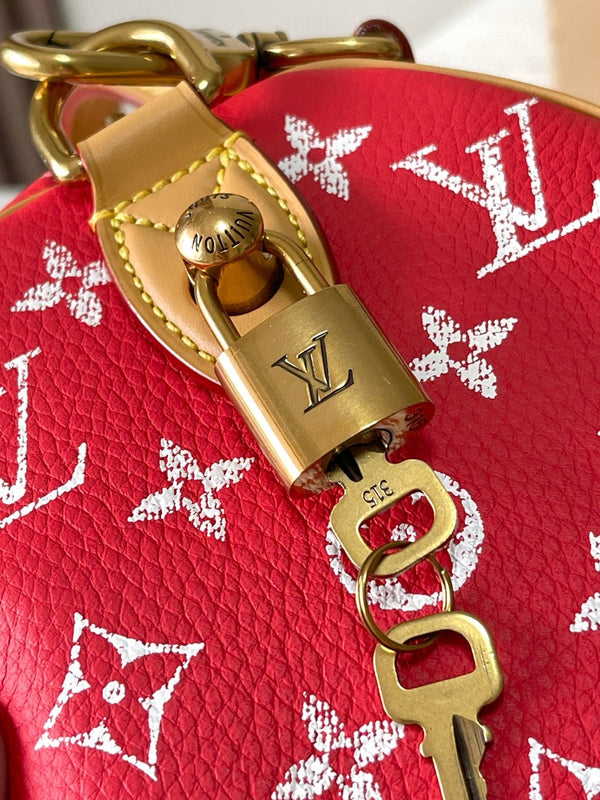 SPEEDY P9 BANDOULIÈRE 25 IN TELA MONOGRAM ROSSA CON FERRAMENTA ORO