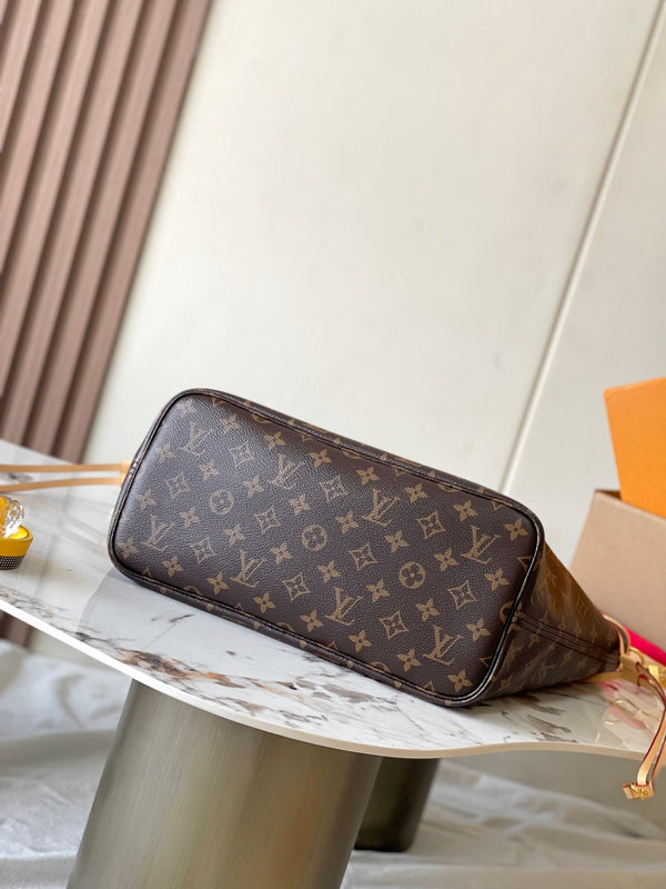 Neverfull reversibile MM 31 Inside Out Red